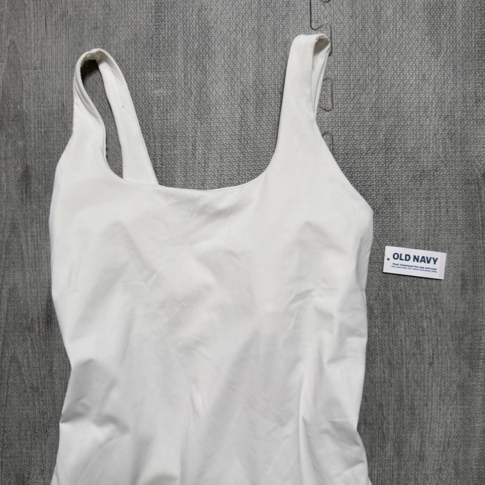 Old Navy Active dress